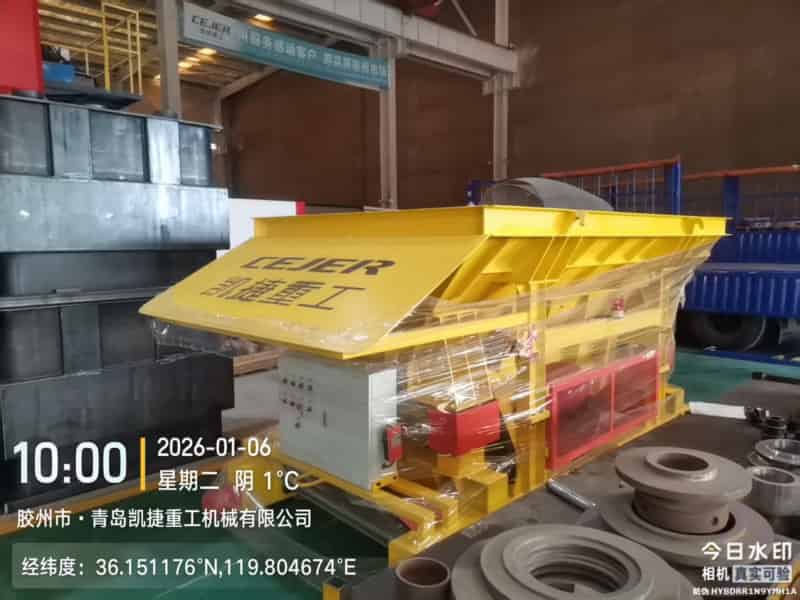 青島凱捷電爐加料車發(fā)貨！硬核視力，即刻奔赴！